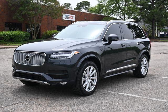 2016 VOLVO XC90