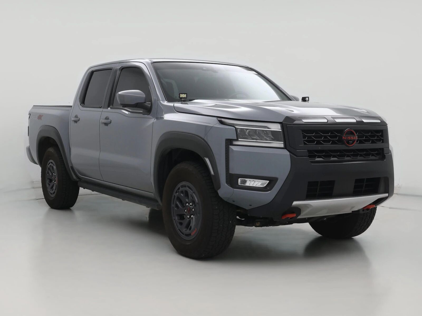2025 NISSAN Frontier