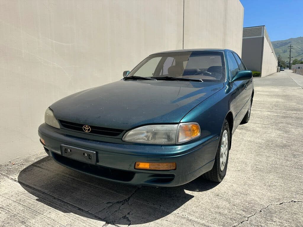 1996 TOYOTA Camry
