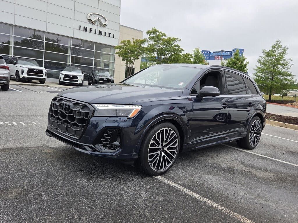 2025 AUDI SQ7