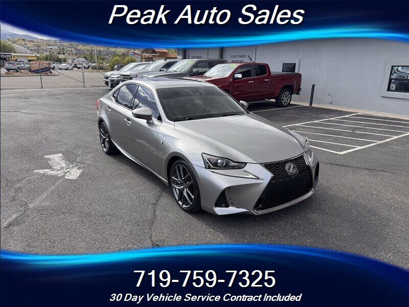 2019 LEXUS IS
