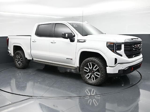 2024 GMC Sierra