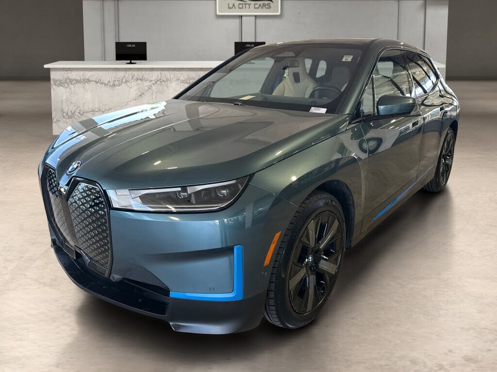 2023 BMW ix