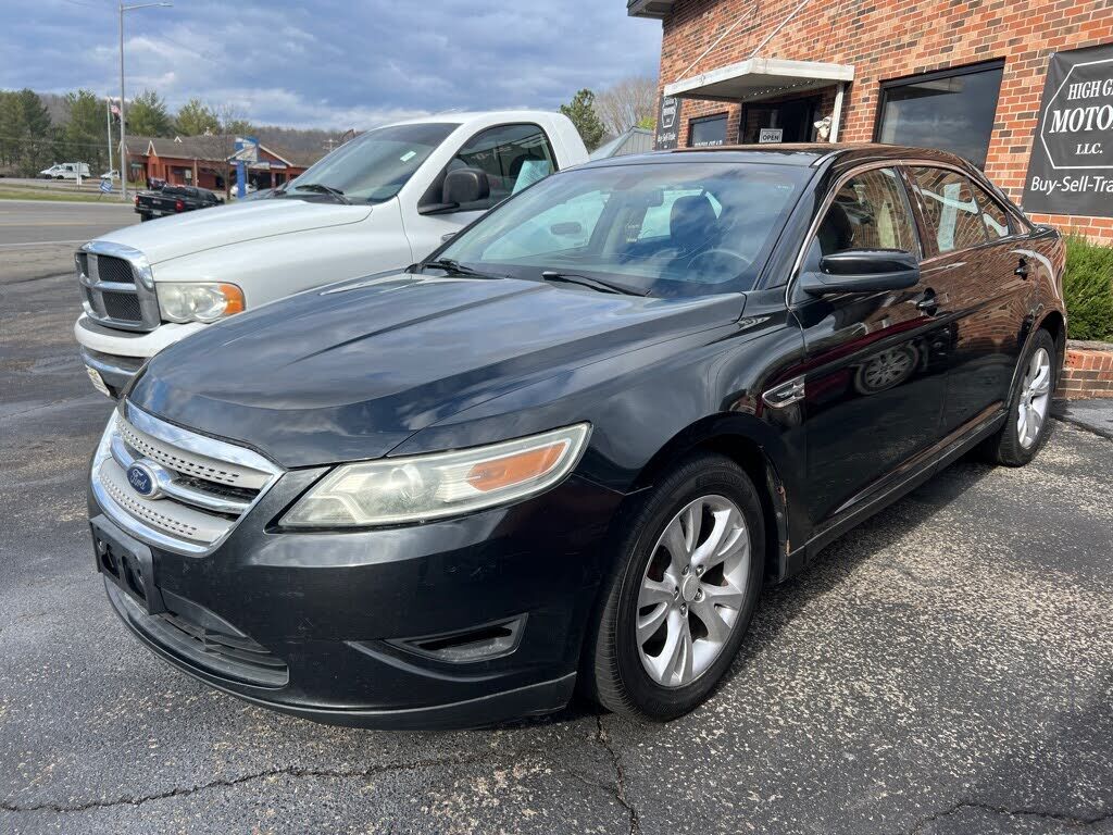 2011 FORD Taurus