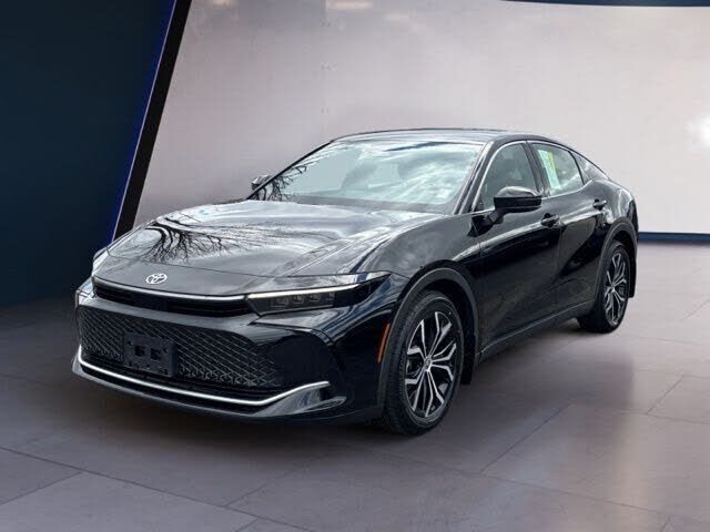 2023 TOYOTA CROWN