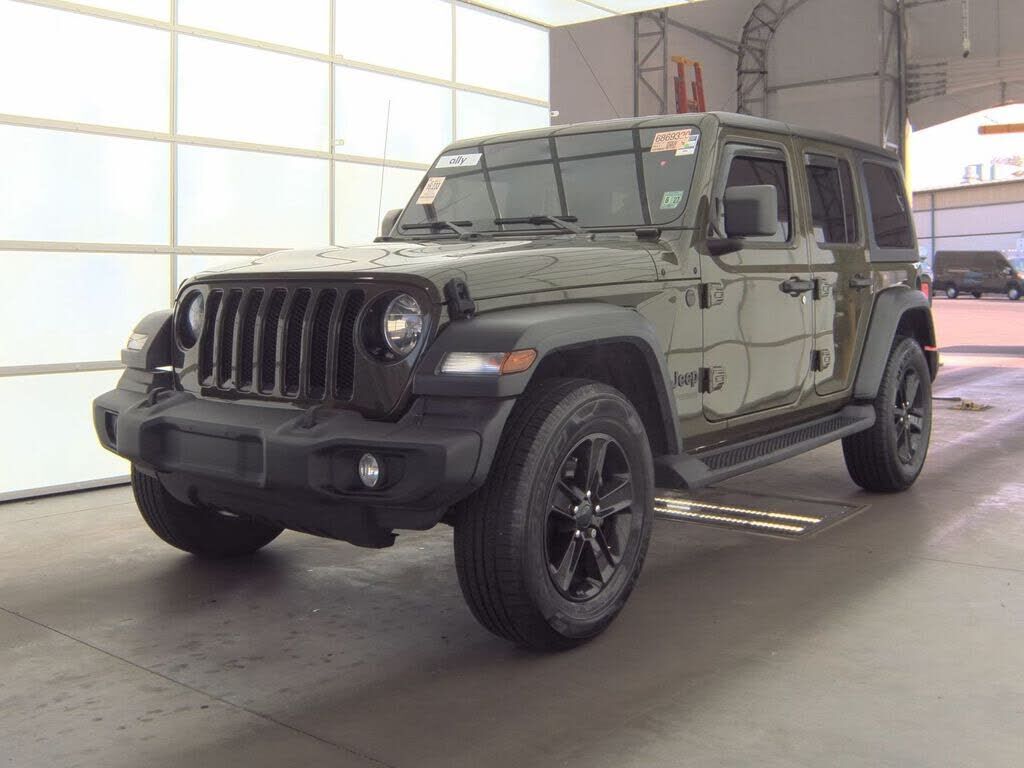 2022 JEEP Wrangler