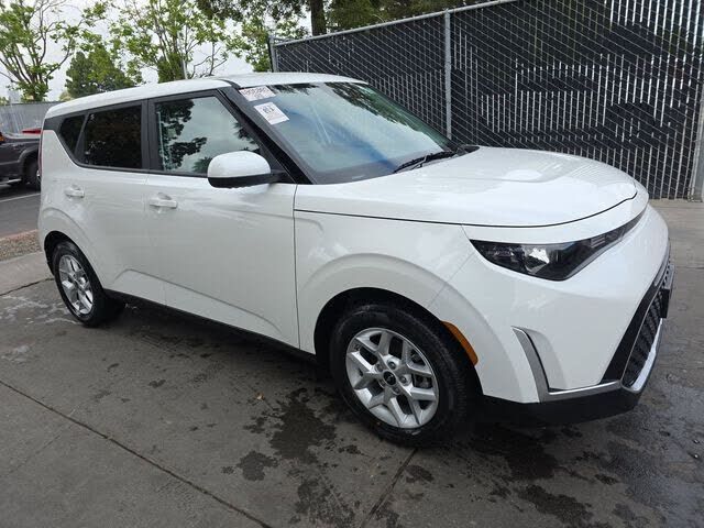 2025 KIA Soul