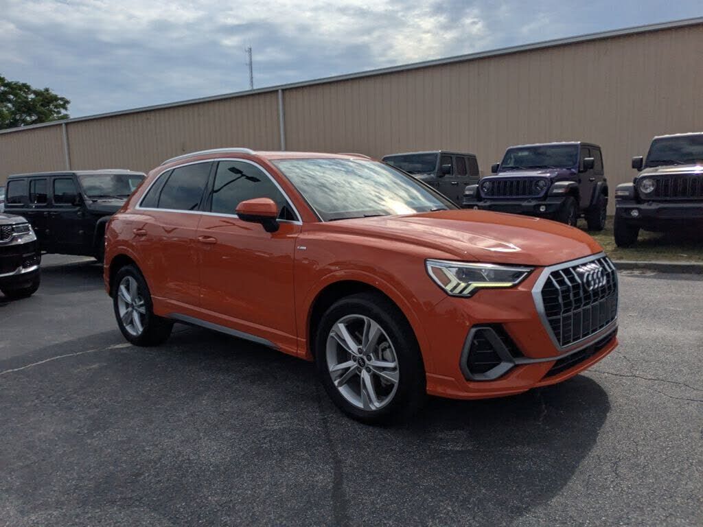 2022 AUDI Q3
