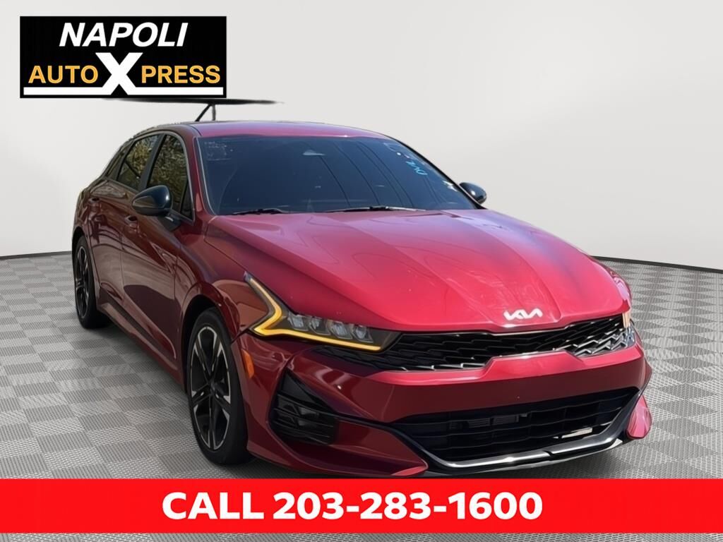 2022 KIA K5