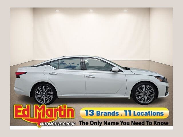 2023 NISSAN Altima