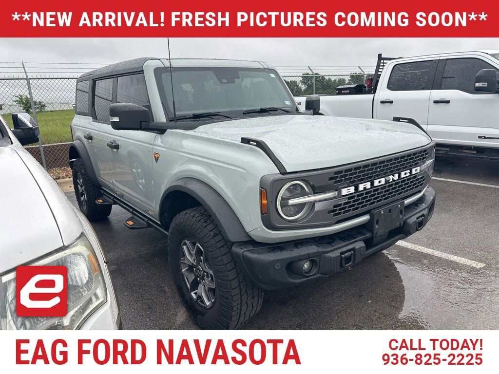 2023 FORD Bronco