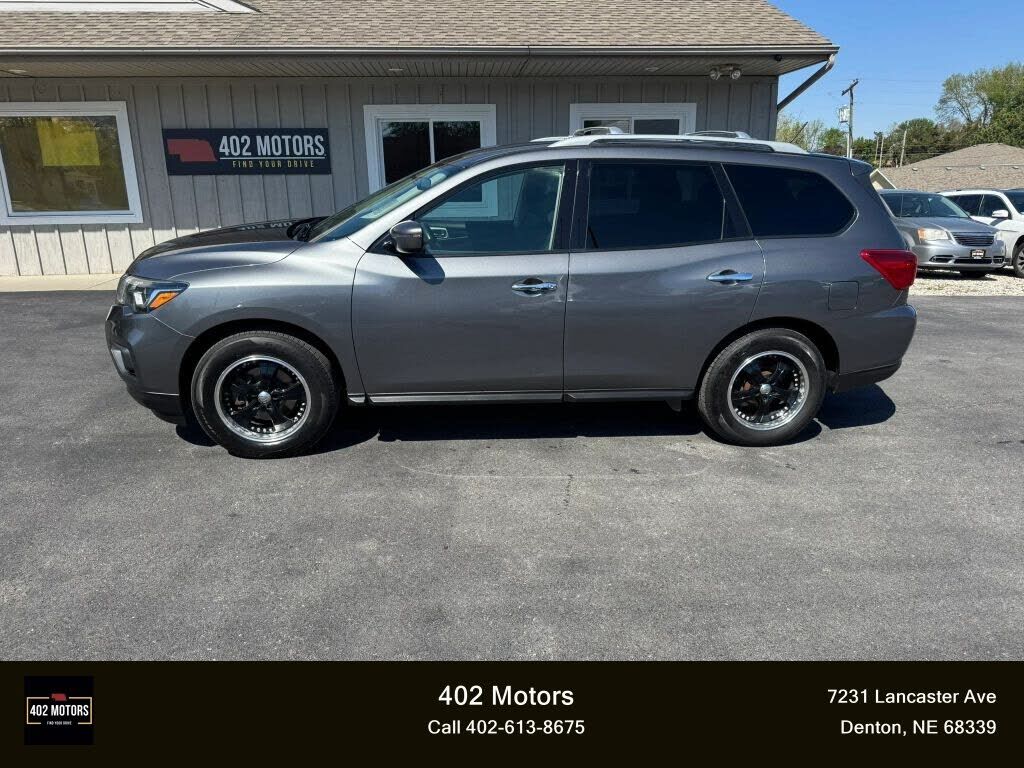 2018 NISSAN Pathfinder