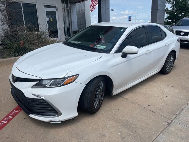 2021 TOYOTA Camry