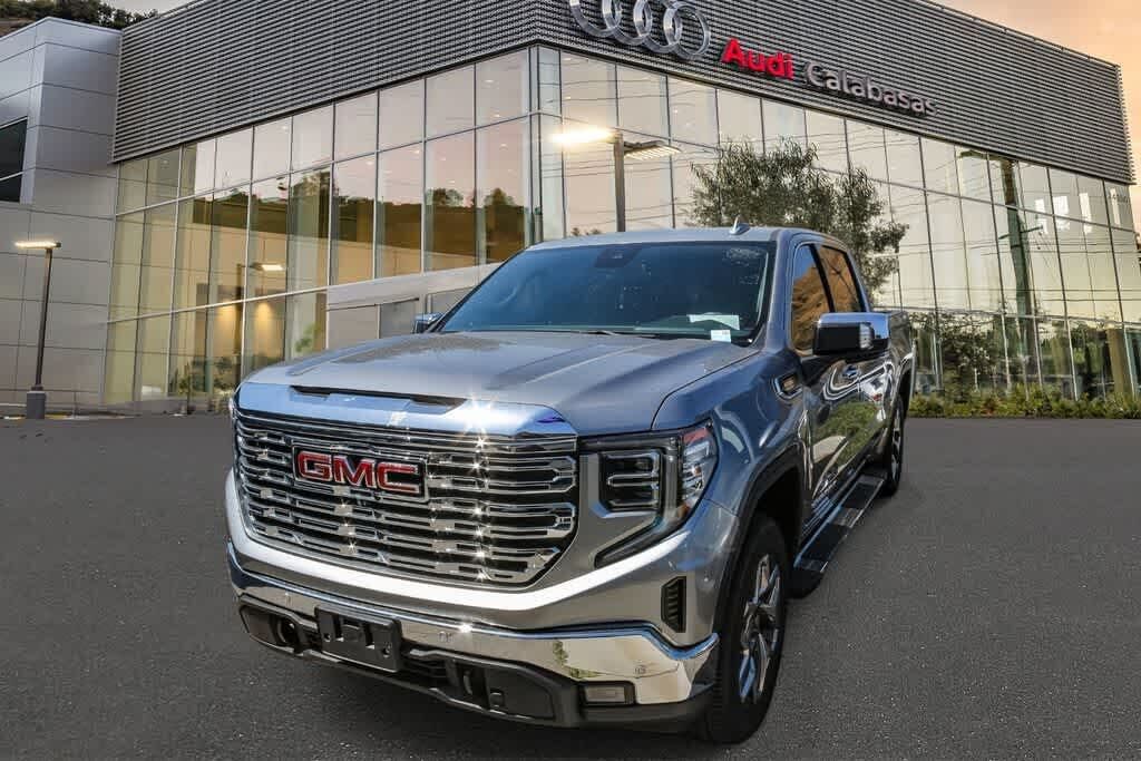 2024 GMC Sierra