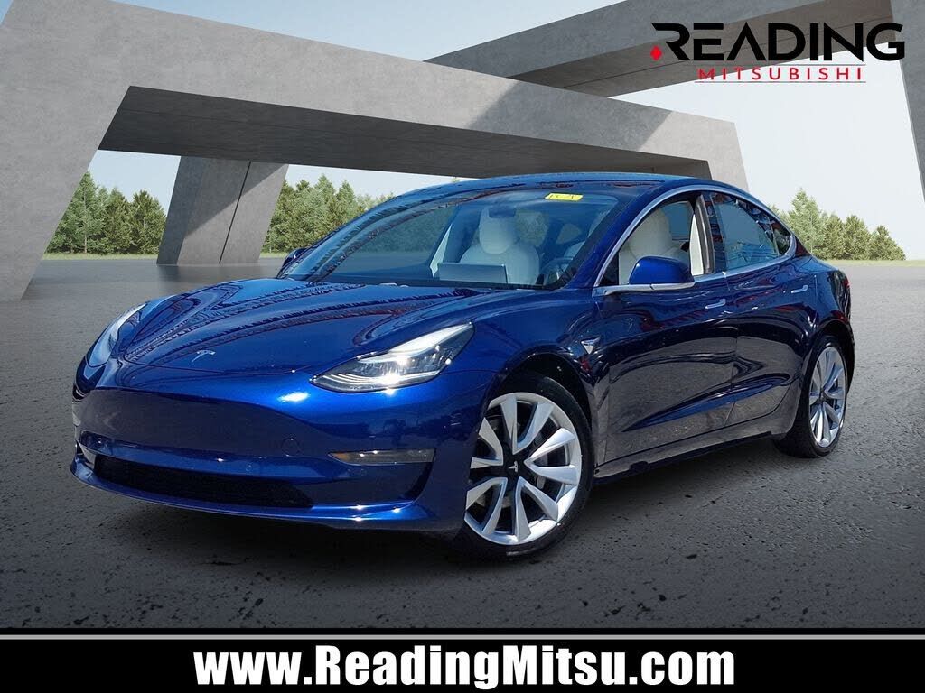 2018 TESLA Model 3