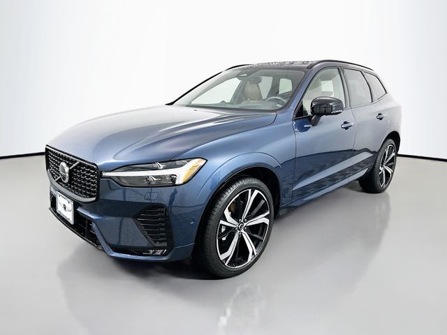 2025 VOLVO XC60
