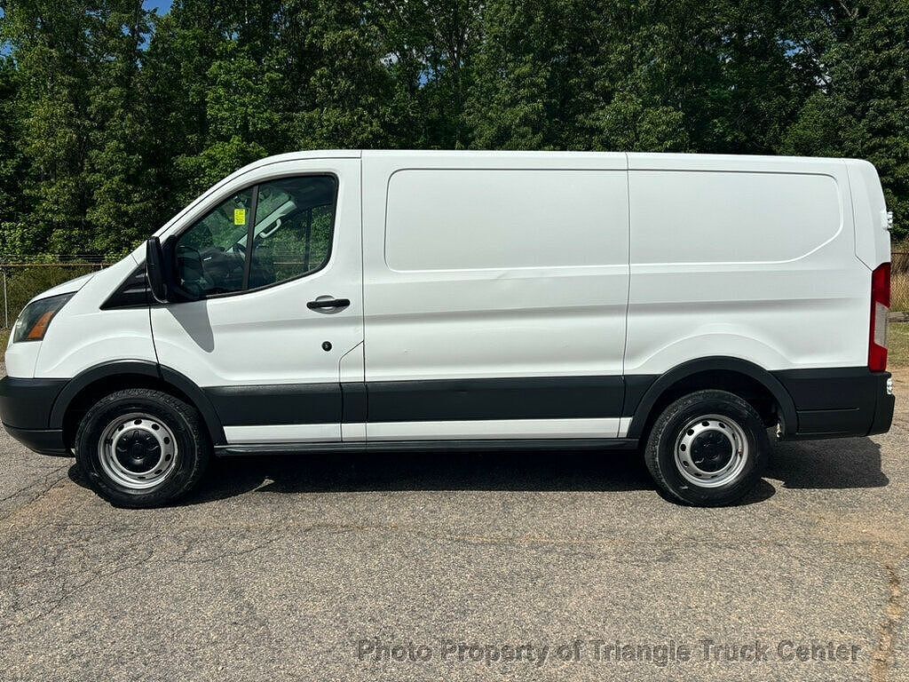2015 FORD Transit