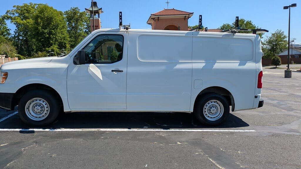2019 NISSAN NV