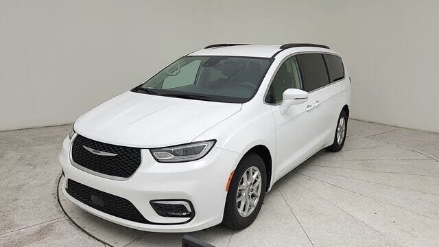 2022 CHRYSLER Pacifica