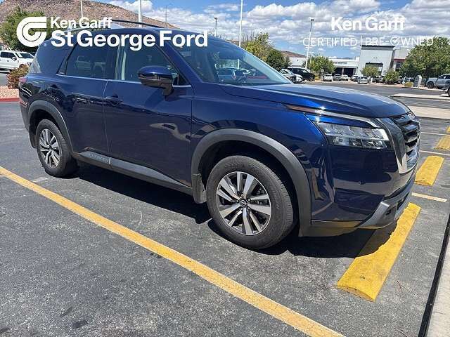 2024 NISSAN Pathfinder