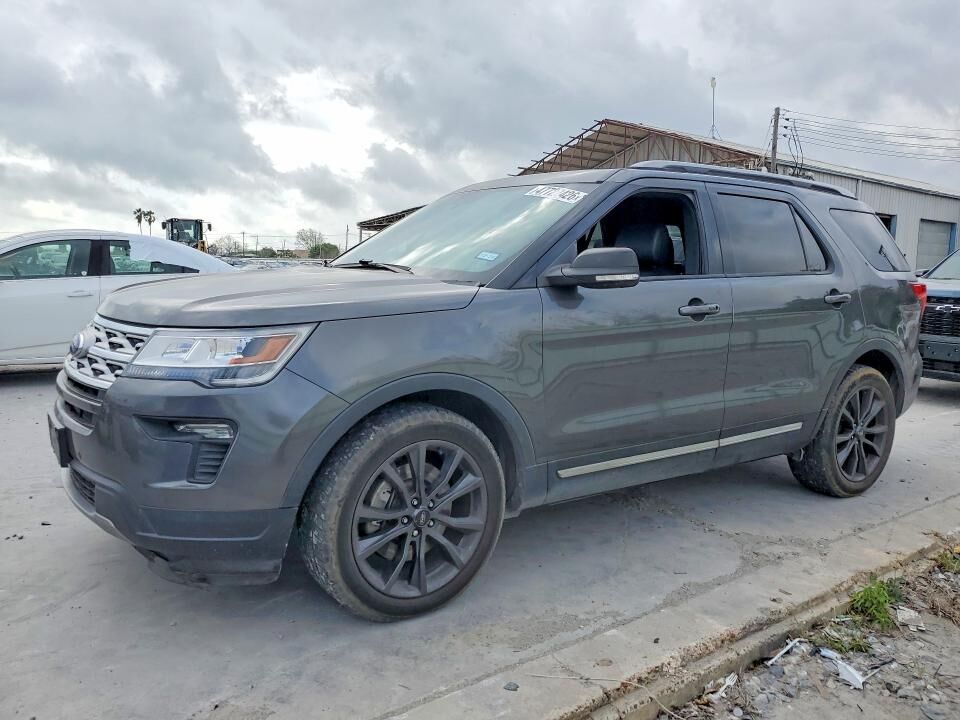 2019 FORD Explorer