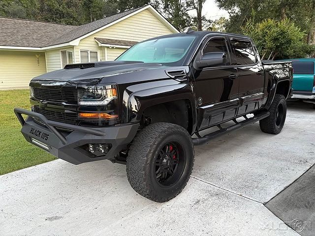2018 CHEVROLET Silverado