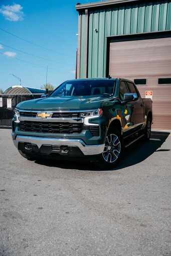 2025 CHEVROLET Silverado