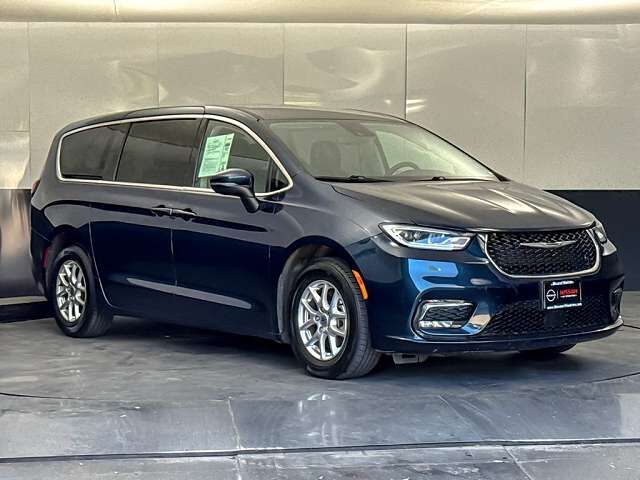 2023 CHRYSLER Pacifica