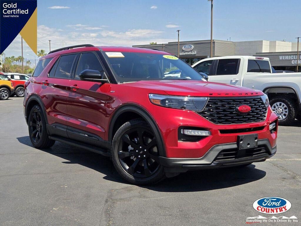 2023 FORD Explorer