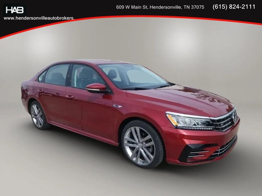2018 VOLKSWAGEN Passat