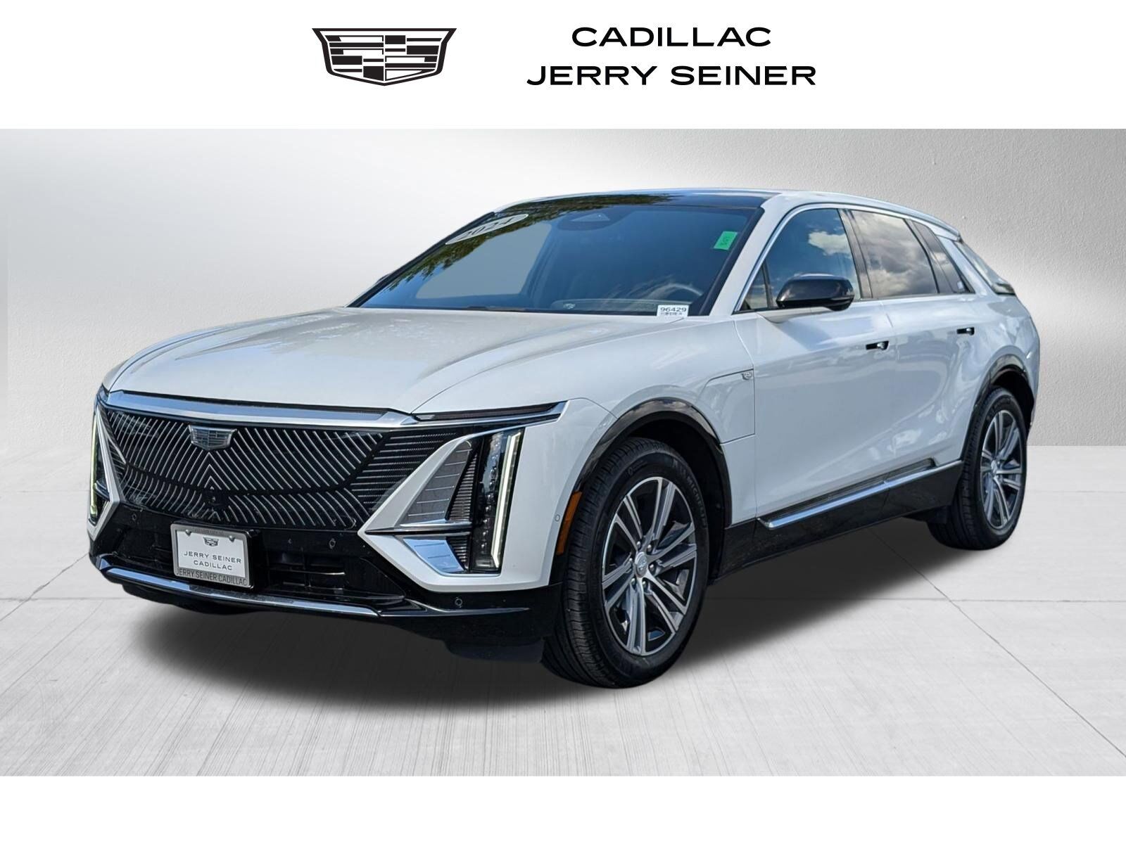 2024 CADILLAC Lyriq