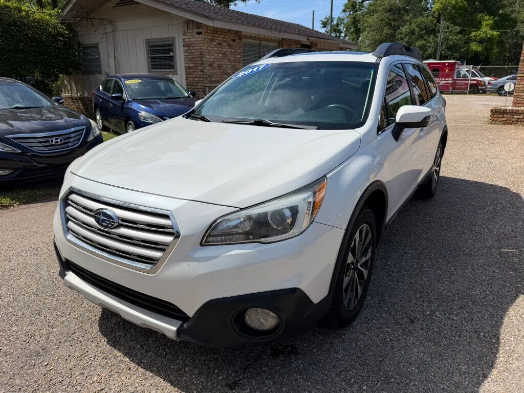 2017 SUBARU Outback