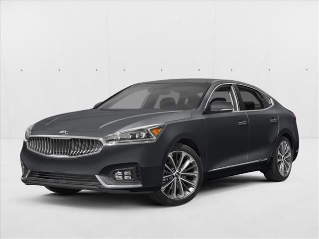 2017 KIA Cadenza