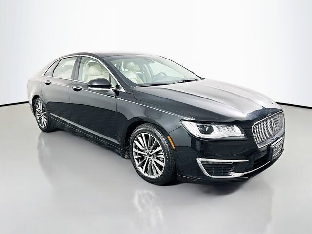 2017 LINCOLN MKZ