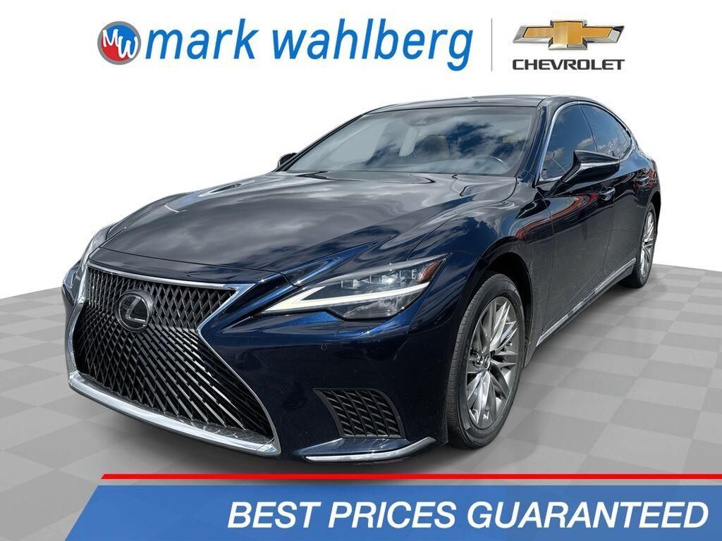2022 LEXUS LS