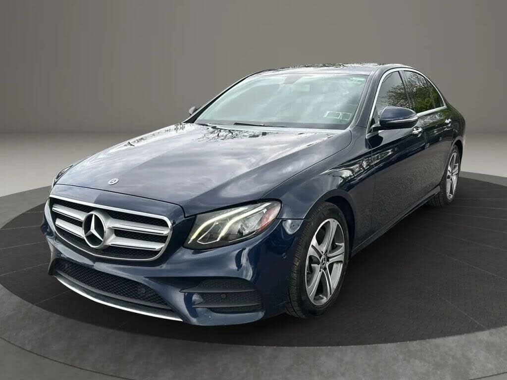 2017 MERCEDES-BENZ E-Class