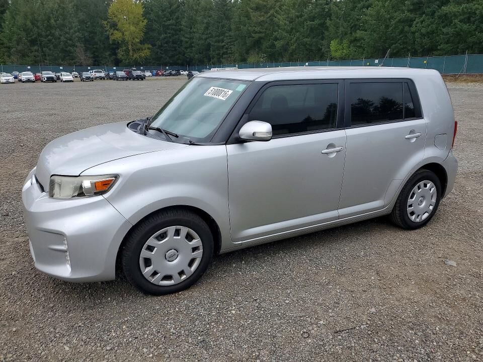 2013 TOYOTA SCION