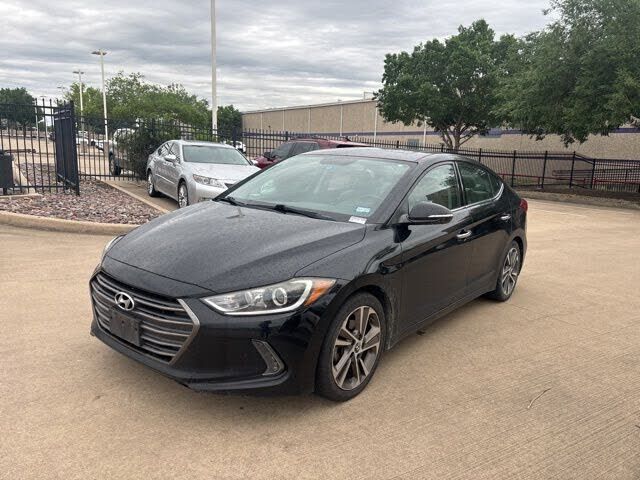 2017 HYUNDAI Elantra