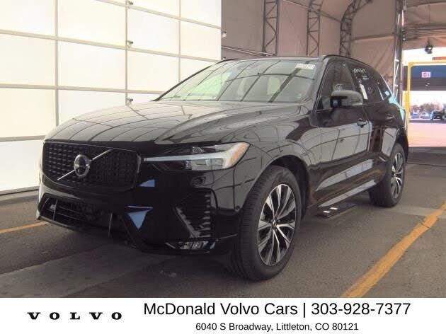 2025 VOLVO XC60