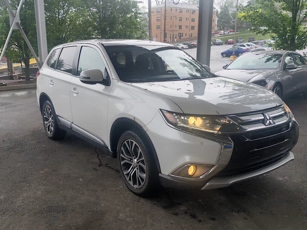 2016 MITSUBISHI Outlander