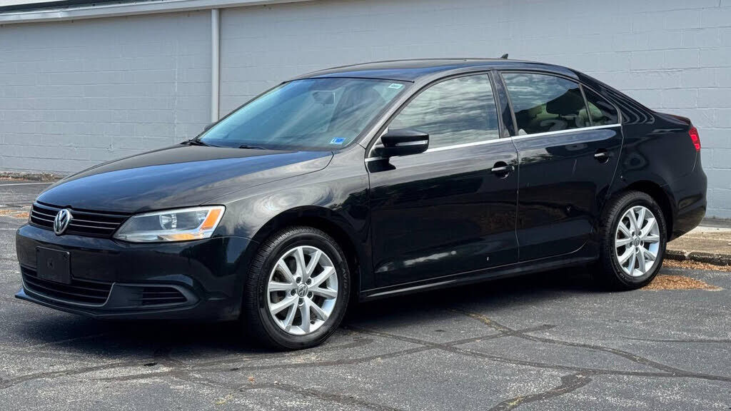 2013 VOLKSWAGEN Jetta