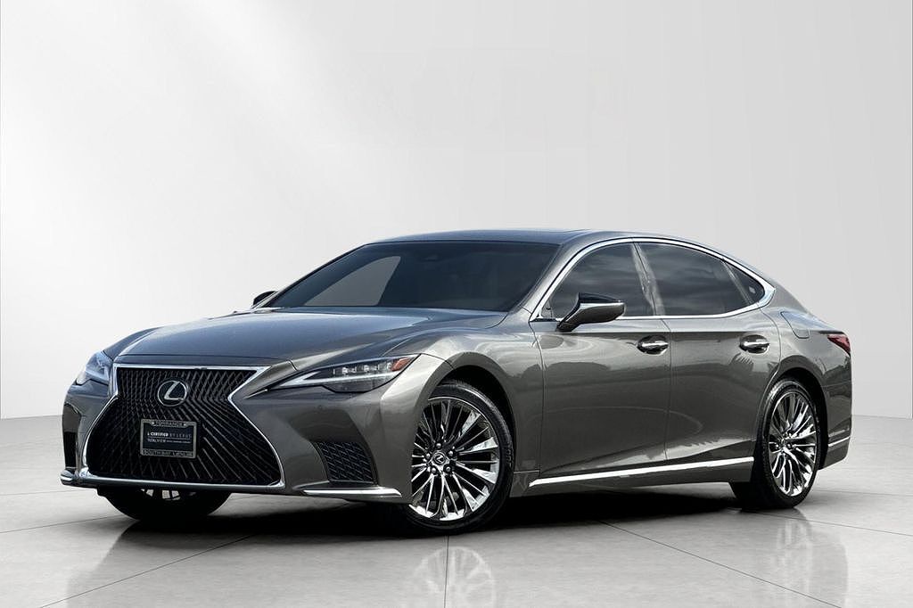 2022 LEXUS LS