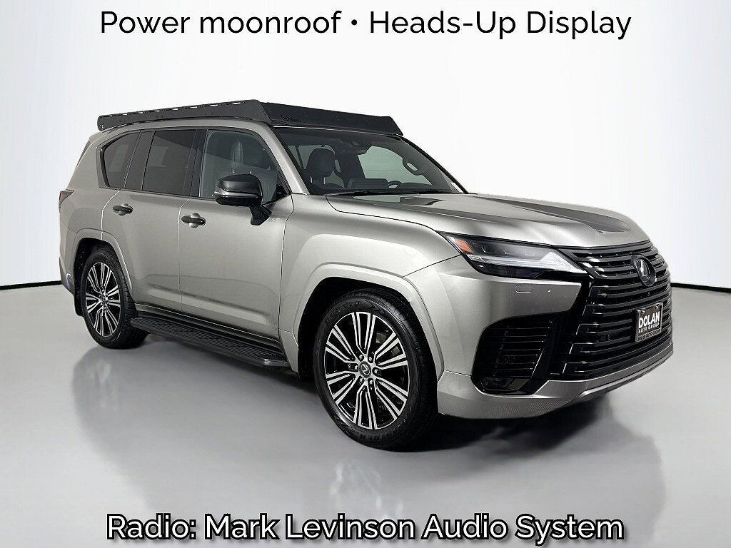 2022 LEXUS LX