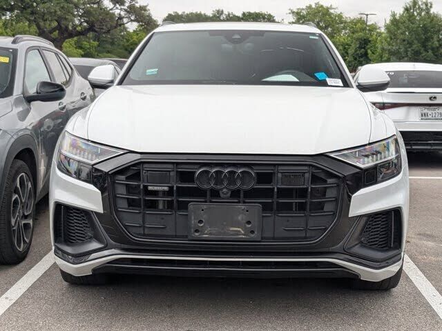 2023 Audi Q8
