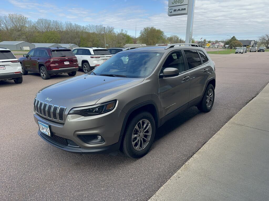 2019 JEEP Cherokee