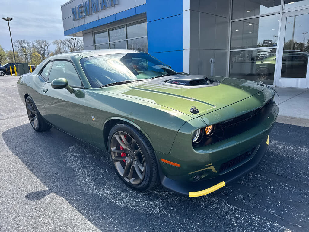 2022 DODGE Challenger