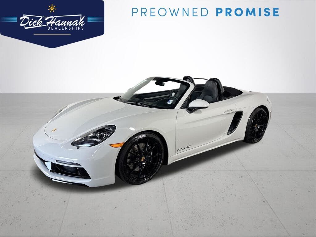 2025 PORSCHE 718