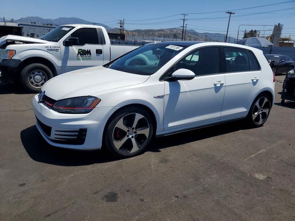 2015 VOLKSWAGEN GTI