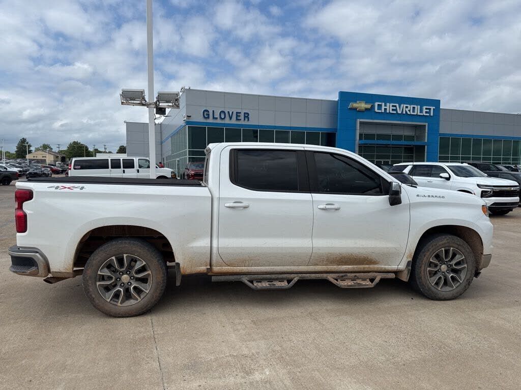 2024 CHEVROLET Silverado