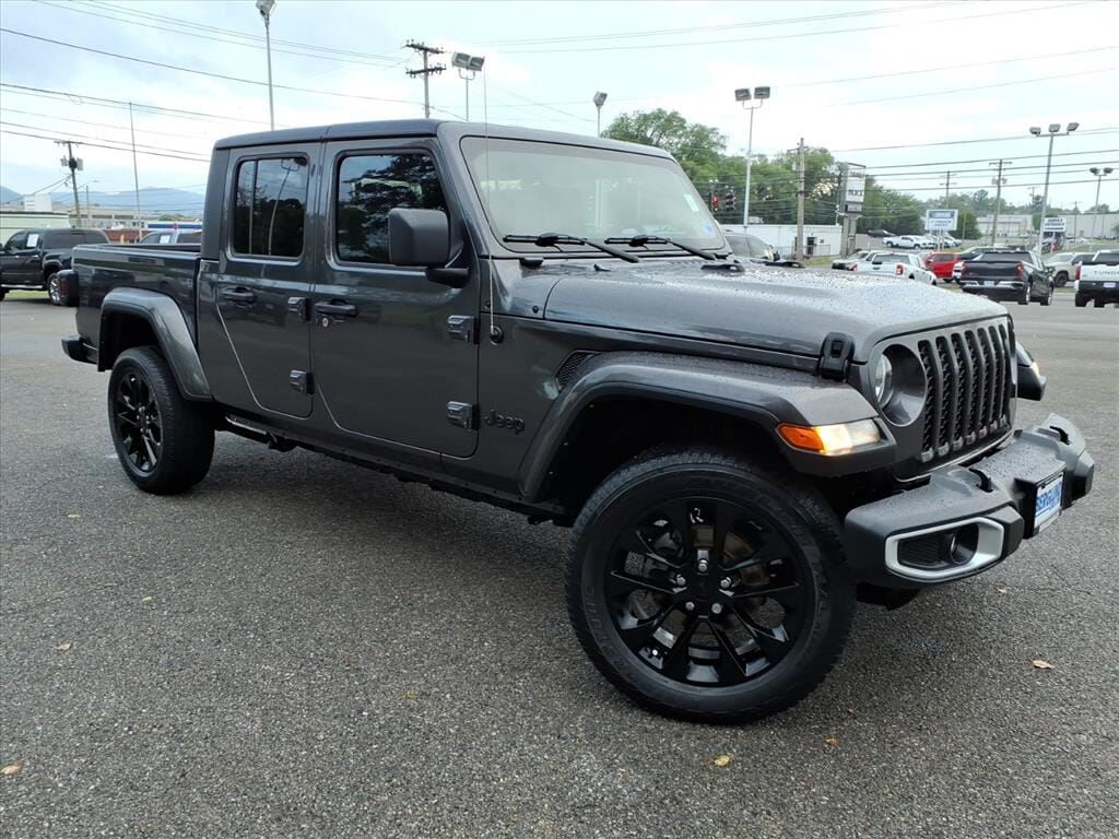 2022 JEEP Gladiator